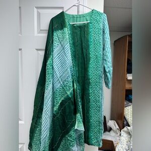 Brand NEW Tutu Taneja Designer Indian 3 piece suit